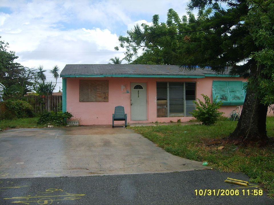 2nd image of 4517 SW 24th St