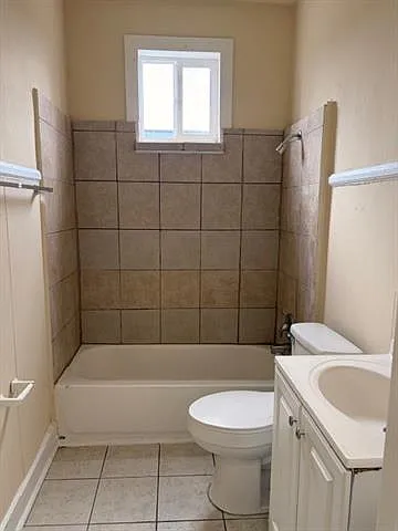 216 N Salcedo St — Photo 10