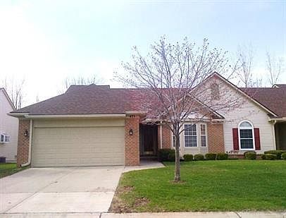 1st image of 477 N Oak Dr #1