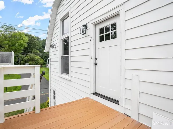 141 Grinnell St #7, Milford, CT 06461