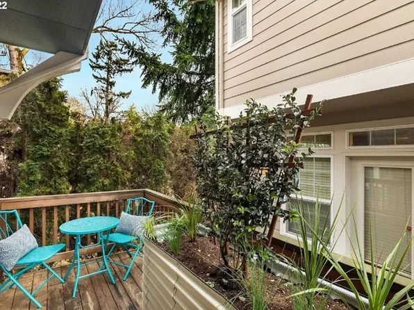 (undisclosed Address), Portland, OR 97232