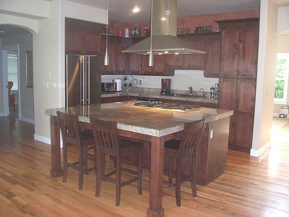 Open Kitchen With 6x6 Island