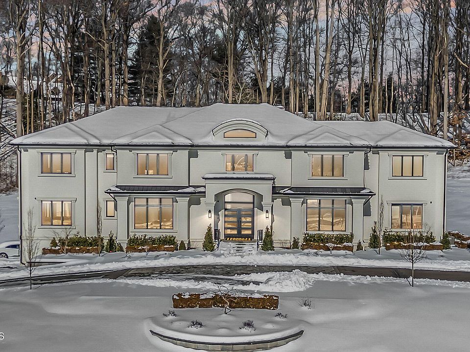 1st image of 30 Winchester Lane
