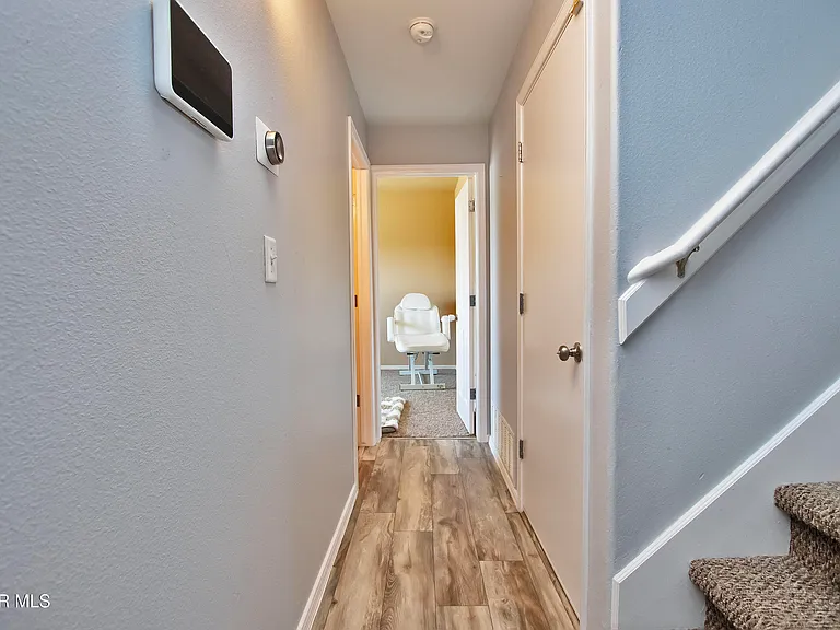 7208 Brick Dust St — Photo 32