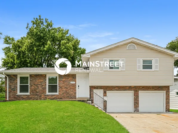 2943 Homewood Ave, Saint Charles, MO 63301