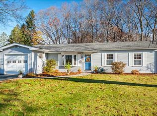 191 Brookside Dr, North Kingstown, RI 02852