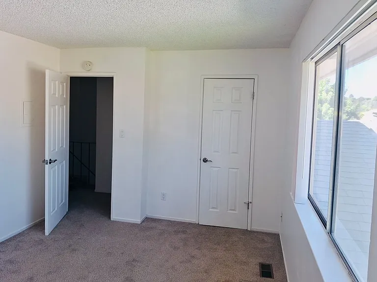 3593 Opal Dr #3 — Photo 9