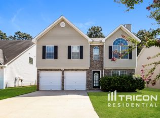 1152 Saint Phillips Ct, Locust Grove, GA 30248