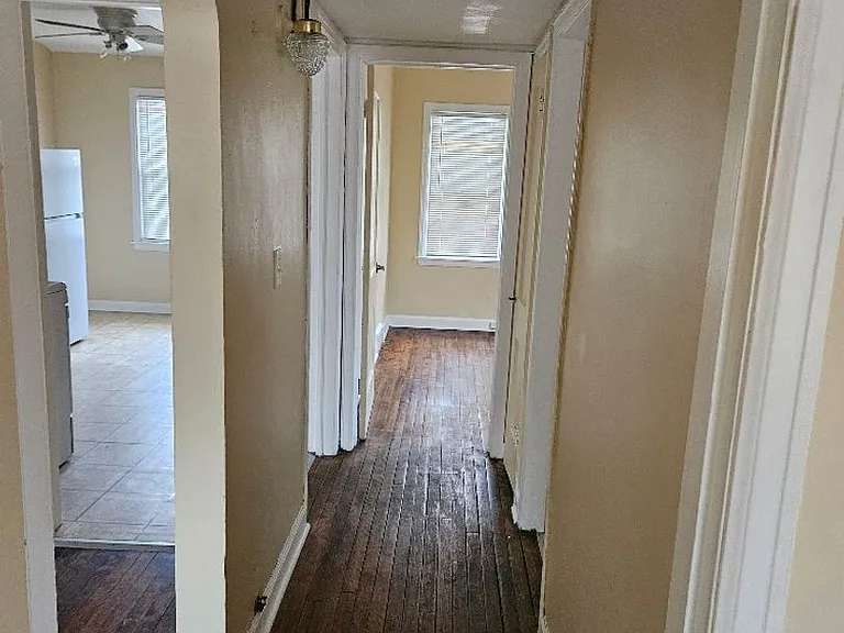 4522 N Teutonia Ave — Photo 3