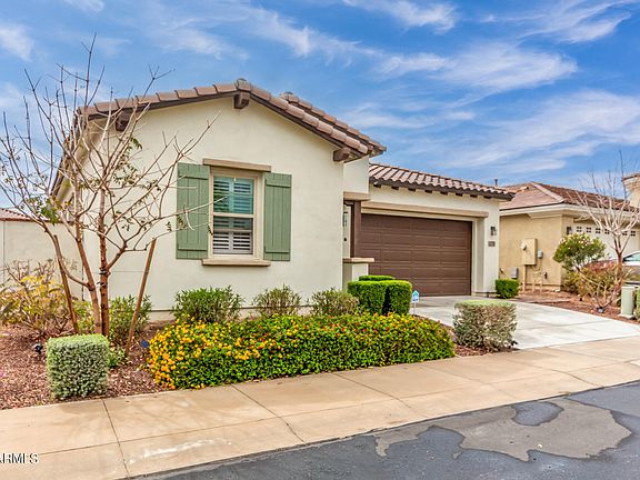 3rd image of 1728 N 210TH Avenue