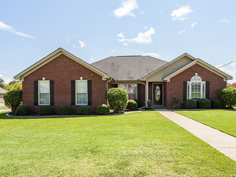1st image of 18553 Meadow Run Dr