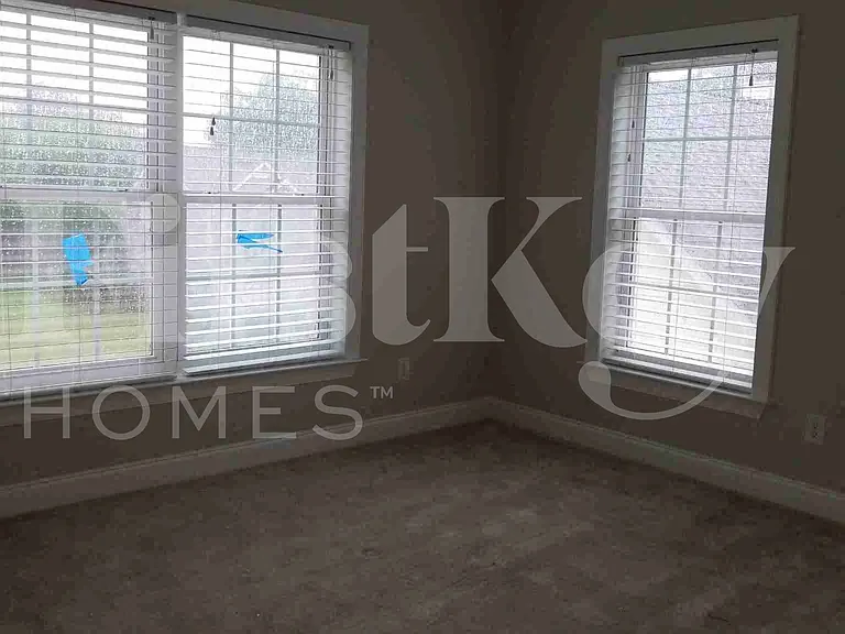 1911 Chestnut Oak Ln — Photo 39
