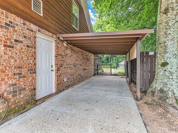 5th image of 440 Avon Rd