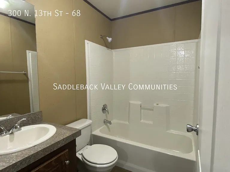 300 N 13th St #68 — Photo 9