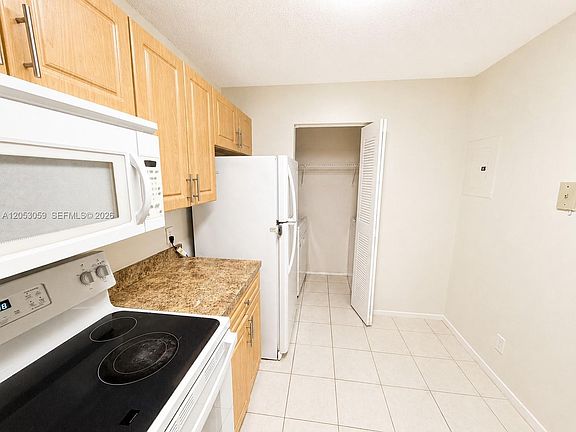 3rd image of 11211 W Atlantic Blvd APT 108