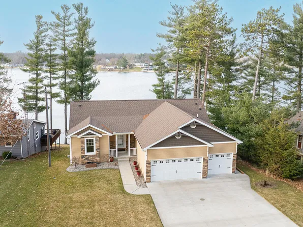 11274 Oakwood Dr, Jerome, MI 49249