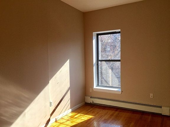 5th image of 314 E 120th St APT 2