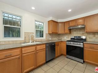6432 Lindenhurst Ave, Los Angeles, CA 90048