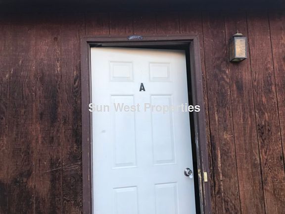 2nd image of 1703 Cliffside Dr APT A