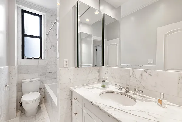 Rented by Warburg | media 17