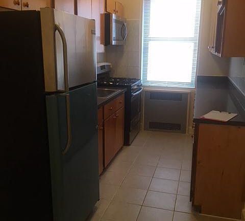 4th image of 9036 149th St APT 4T