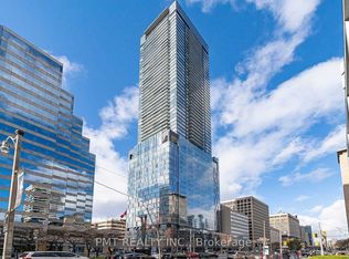 488 University Ave #5102, Toronto, ON M5G 0C1