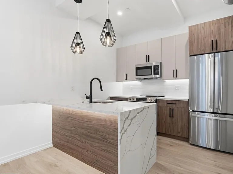1224 Chancellor St #A — Photo 3