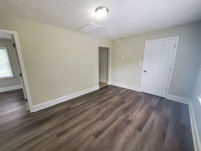 222A Woodrow St — Photo 2
