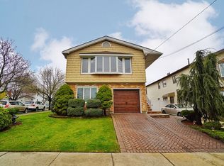 5 Eagle Rd, Staten Island, NY 10314