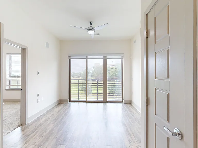 The Flats at Palisades — Photo 60