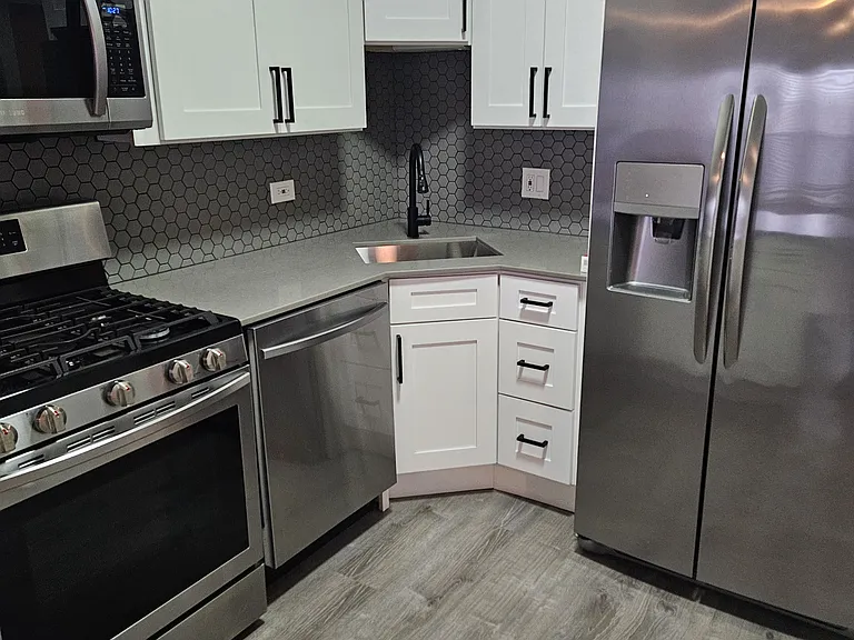 2743 W Fullerton Ave #2 — Photo 5