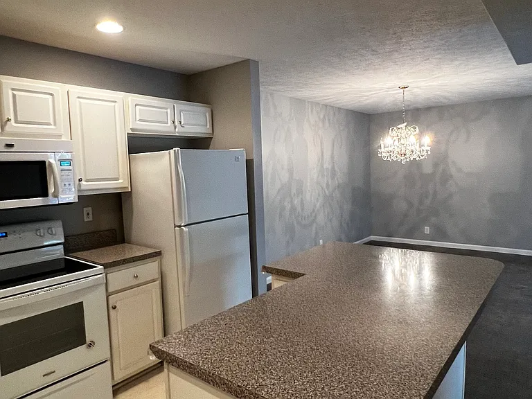 4204 Browns Ln #104 — Photo 5