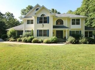 5300 Bonasa Dr NE, Rockford, MI 49341