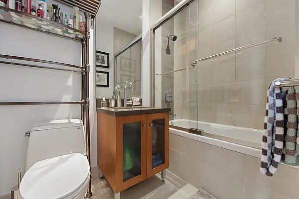 Rented by Compass | media 16