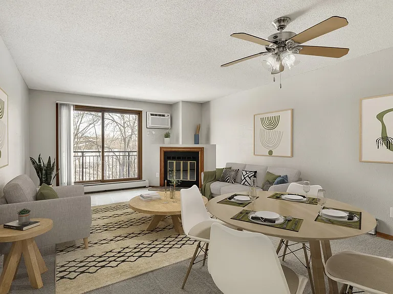 Summer Creek Apartments — Photo 14