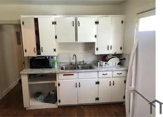 5 bed, 1505 sqft, $1,500 — Photo 2
