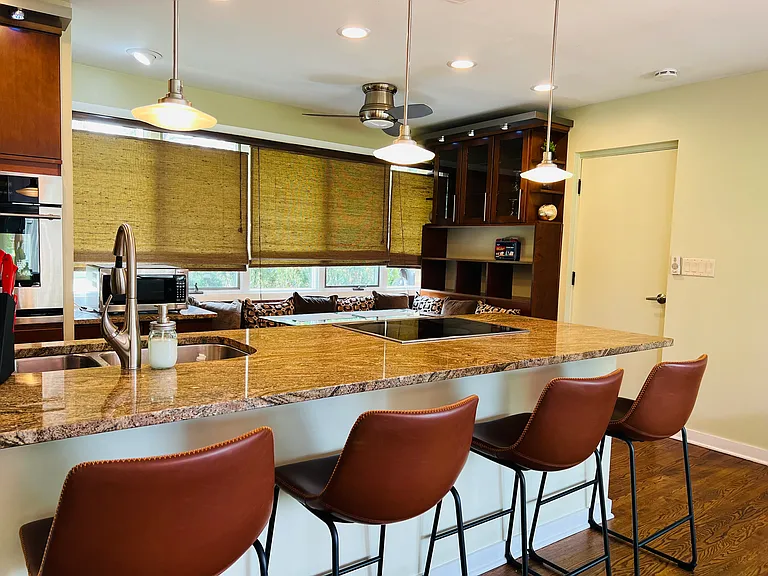 163 N Richard Ave — Photo 12