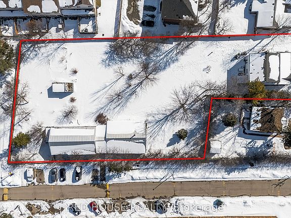 2nd image of 53 McLaughlin Rd N