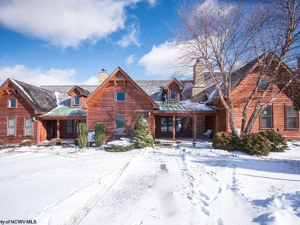 35 Aspen Vlg, Davis, WV 26260