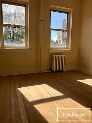 Rented by Grand & Co. | media 23