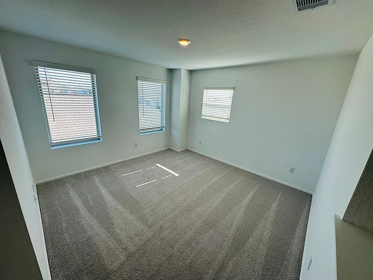 275 Bennett Loop — Photo 30
