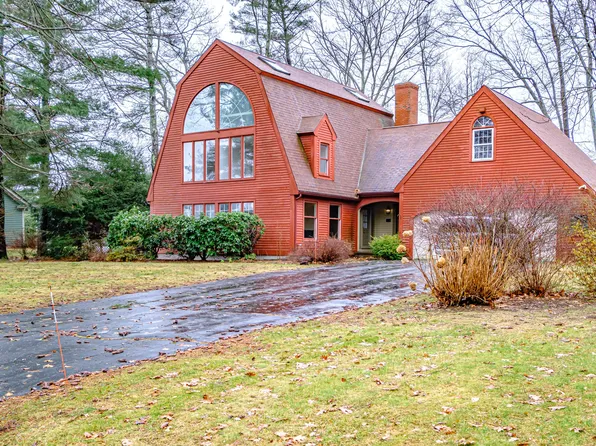 12 Channel Cove Lane, Biddeford, ME 04005