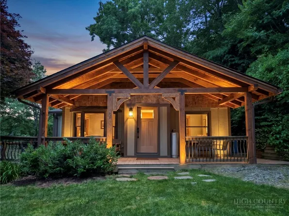 105 Norris Trail, Boone, NC 28607