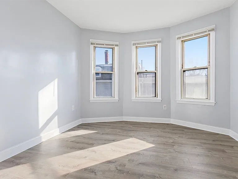 403 Ferry St #2 — Photo 5