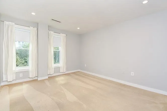 20 Chestnut St #405 — Photo 9