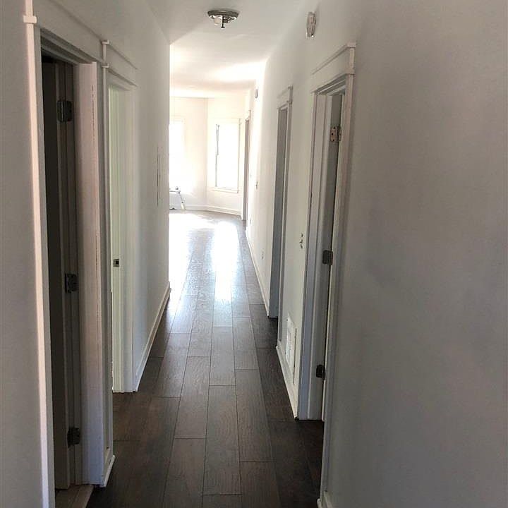 2nd image of 1463 State St
