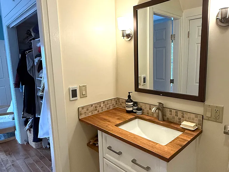 119 Brackett St #1F — Photo 17