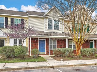 8047 Shadow Oak Dr, Charleston, SC 29406