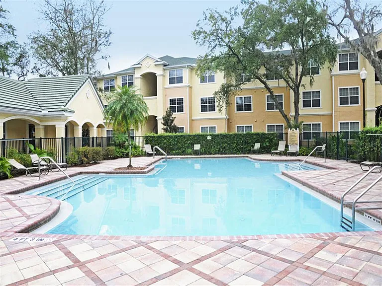 Lake Kathy Apartments — Photo 16