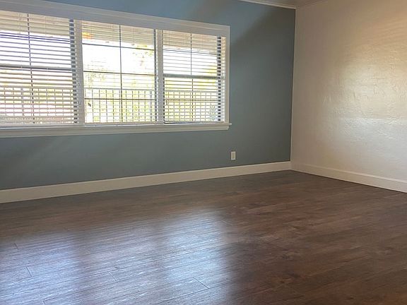 4th image of 331 S Alvernon Way APT 1204